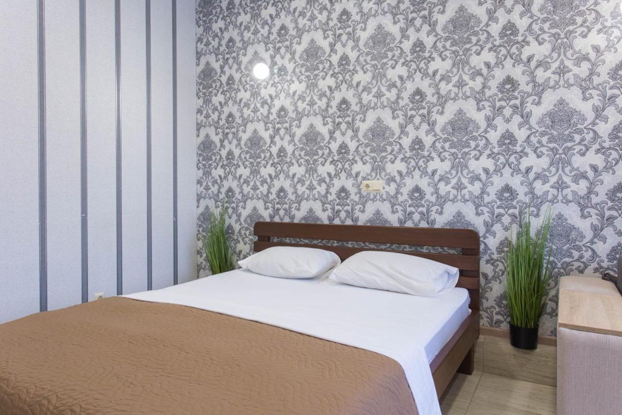 Well located studio - Yaroslavska str. 21 Lägenhet Charkiv Exteriör bild
