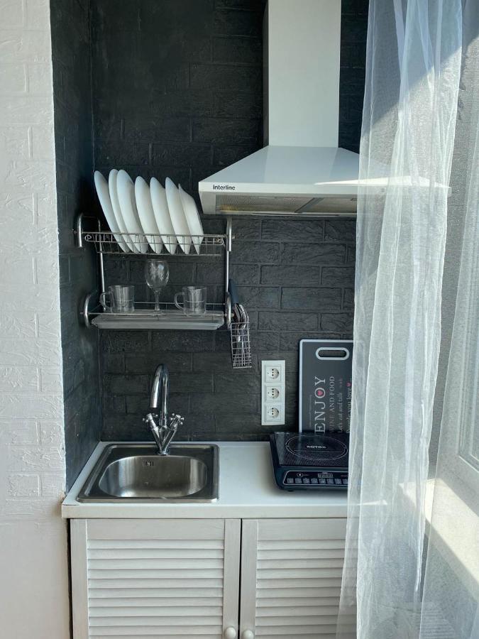 Well located studio - Yaroslavska str. 21 Lägenhet Charkiv Exteriör bild