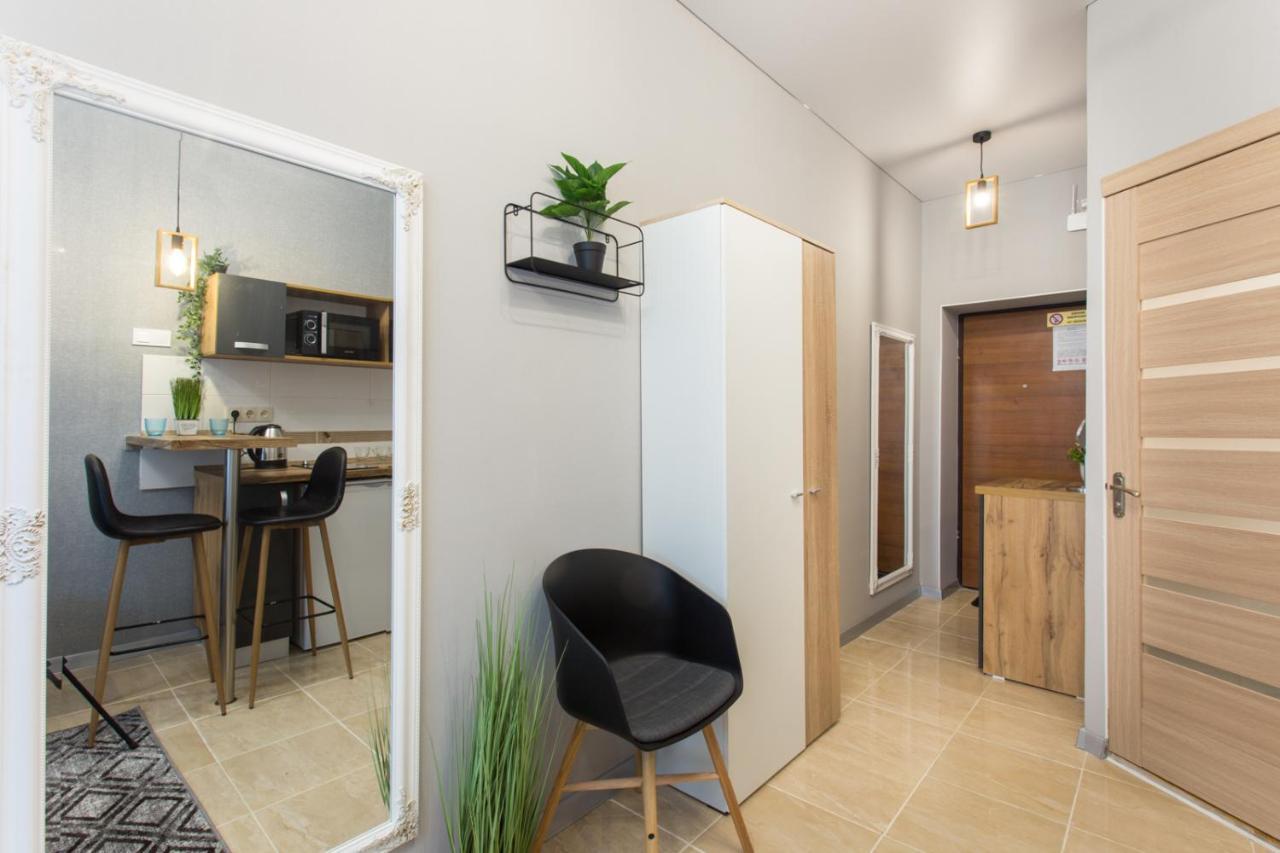 Well located studio - Yaroslavska str. 21 Lägenhet Charkiv Exteriör bild