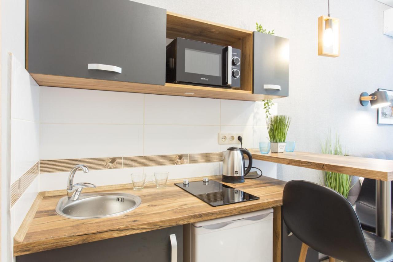 Well located studio - Yaroslavska str. 21 Lägenhet Charkiv Exteriör bild