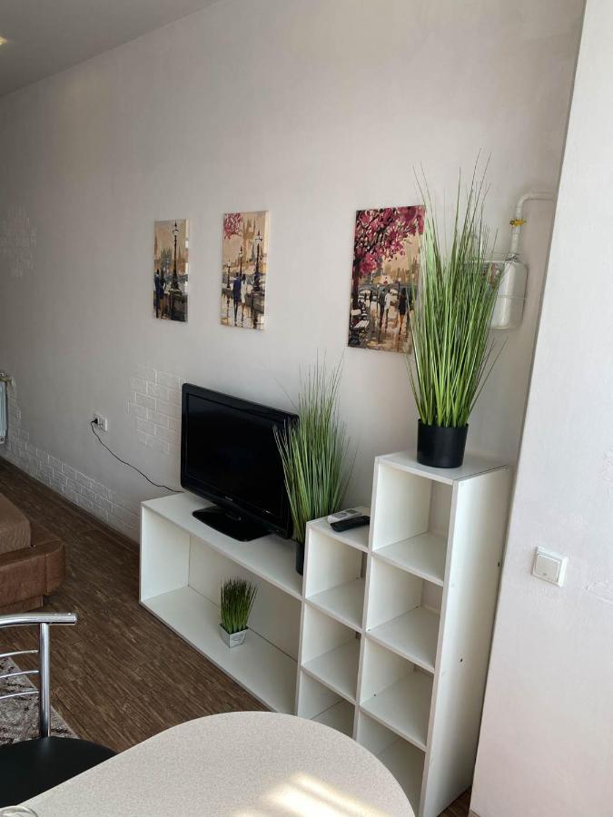 Well located studio - Yaroslavska str. 21 Lägenhet Charkiv Exteriör bild